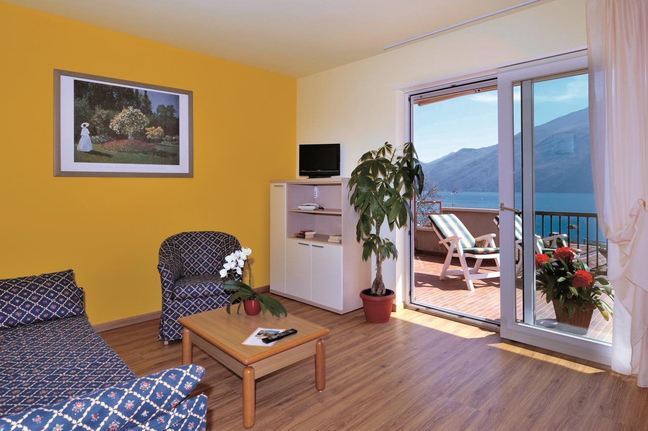 Residence La Madonnina Limone sul Garda Exterior foto