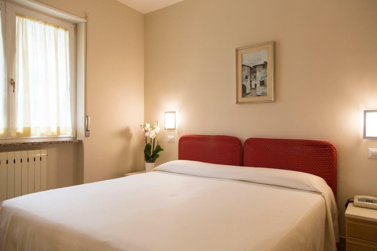 Residence La Madonnina Limone sul Garda Exterior foto